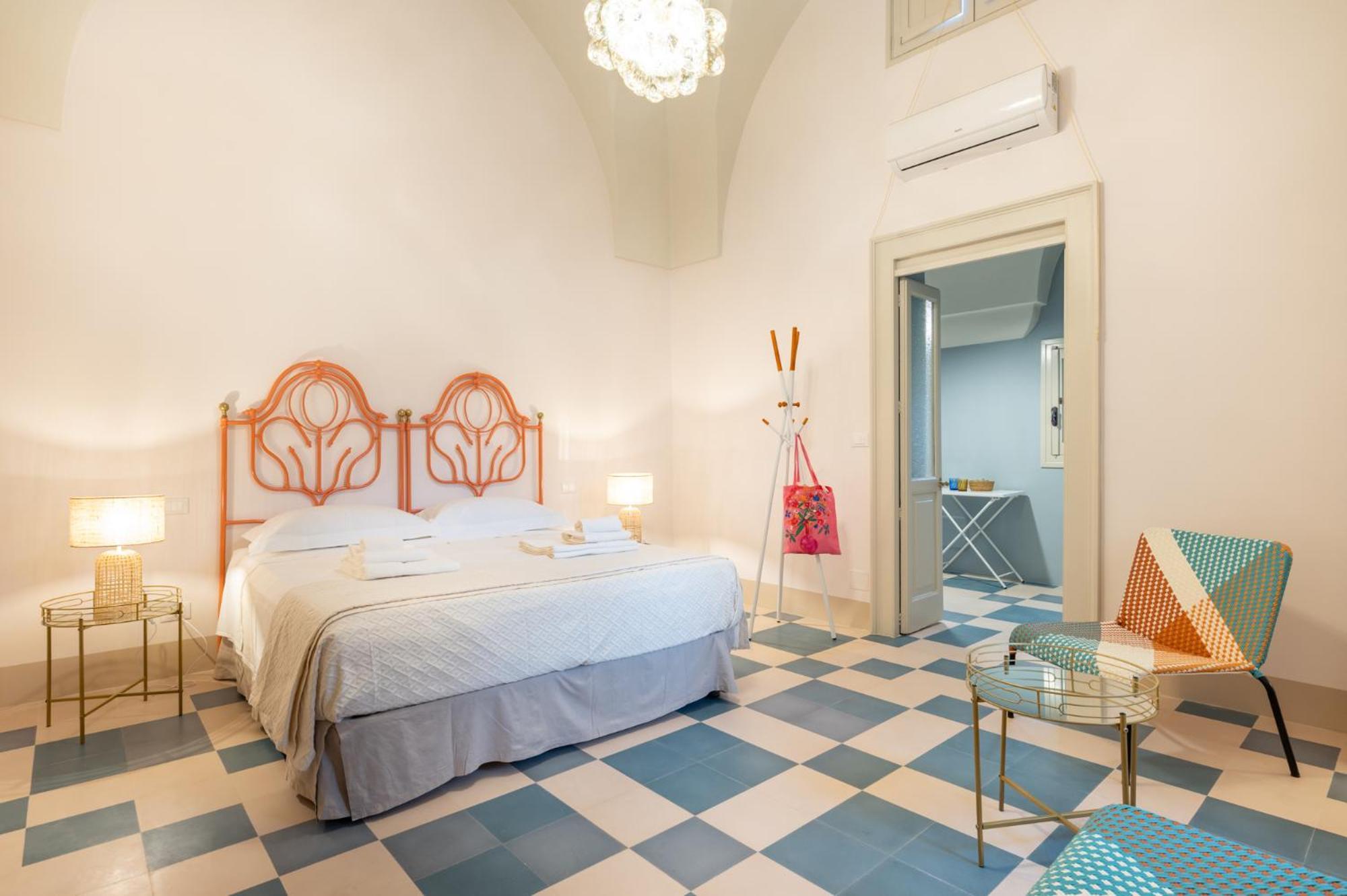 Donna Zaira Rooms&Suites Маглие Екстериор снимка