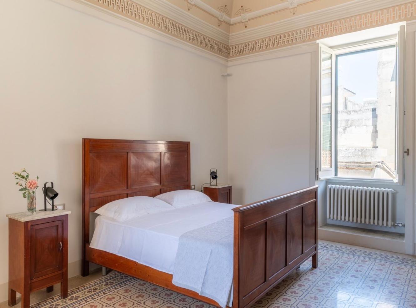 Donna Zaira Rooms&Suites Маглие Екстериор снимка