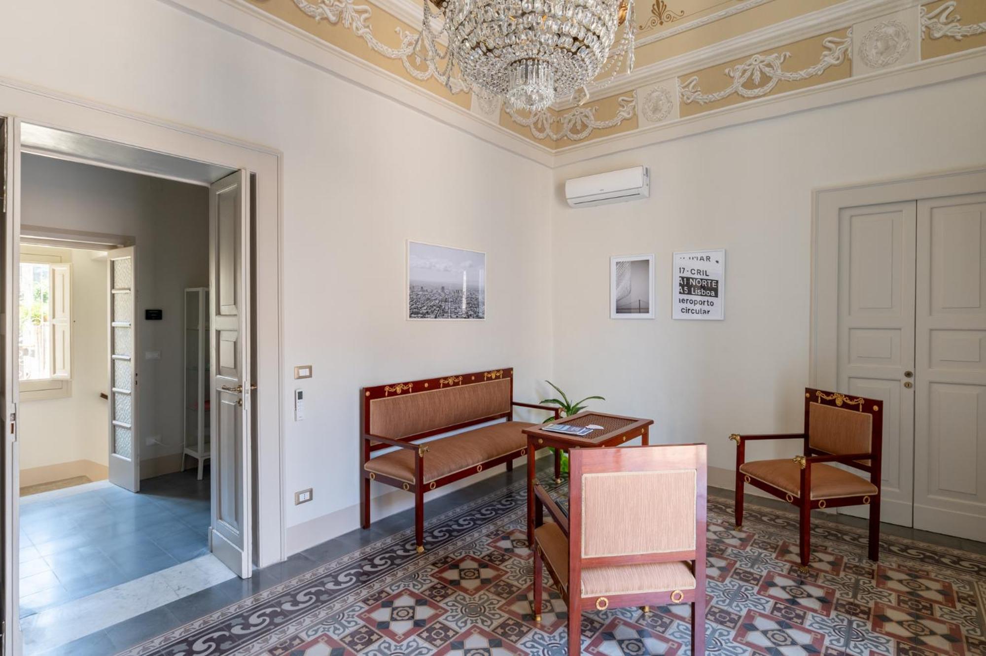 Donna Zaira Rooms&Suites Маглие Екстериор снимка